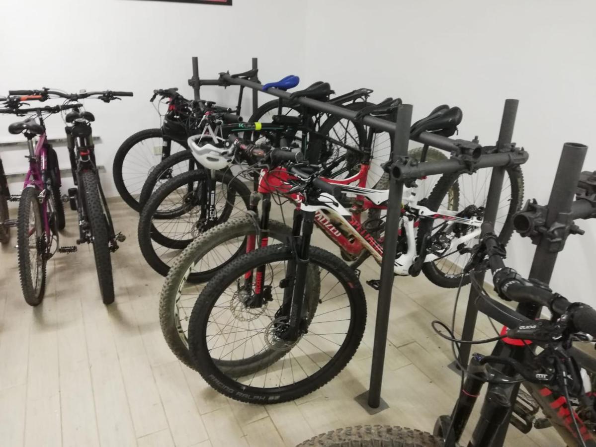 Tirrena Bike & Country Hotel